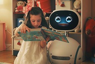Умный домашний робот поможет по хозяйству
