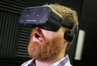 Поклонники Oculus Rift смогут купить шлем виртуальной реальности уже в следующем году