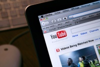 YouTubе ввел для россиян подписку на платные каналы