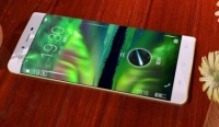 Смартфон Vivo Xplay5: 6 гигабайт "оперативки"
