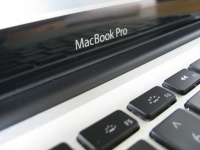 Apple прекращает выпуск ноутбуков MacBook Pro с экраном 13" Apple прекращает выпуск ноутбуков MacBook Pro с экраном 13"