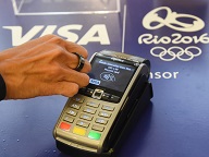 Представлено Visa-кольцо  для выполнения платежей