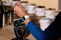 Платежная система Apple Pay пока не популярна среди американских ритейлеров