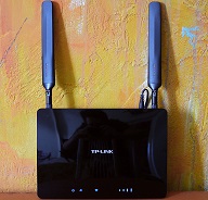 Что представляет собой универсальный роутер TP-Link TL-MR6400