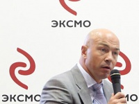 Издательство "Эксмо" хочет взыскать с соцсети "ВКонтакте" 350 000 рублей Издательство "Эксмо" хочет взыскать с соцсети "ВКонтакте" 350 000 рублей