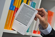 Россияне стали покупать больше электронных книг