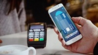 Samsung запустит свою платежную систему во второй половине 2015 года